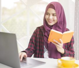 vecteezy muslim woman with hijab is working with laptop computer in 5129271 scaled rnaidv9dgw0f6g1kq9hvf4pn91258du18f1e98ffla